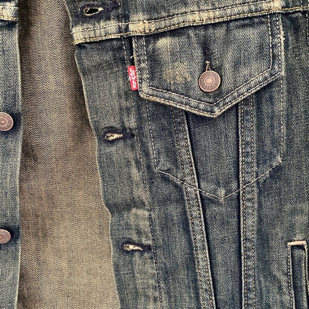 Levi Jean Jacket - Picture 3 of 4